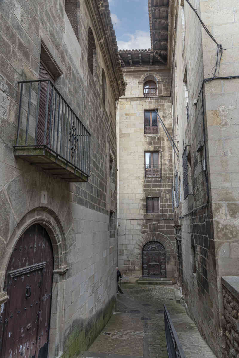 Zaragoza - Sos del Rey Católico 28.jpg